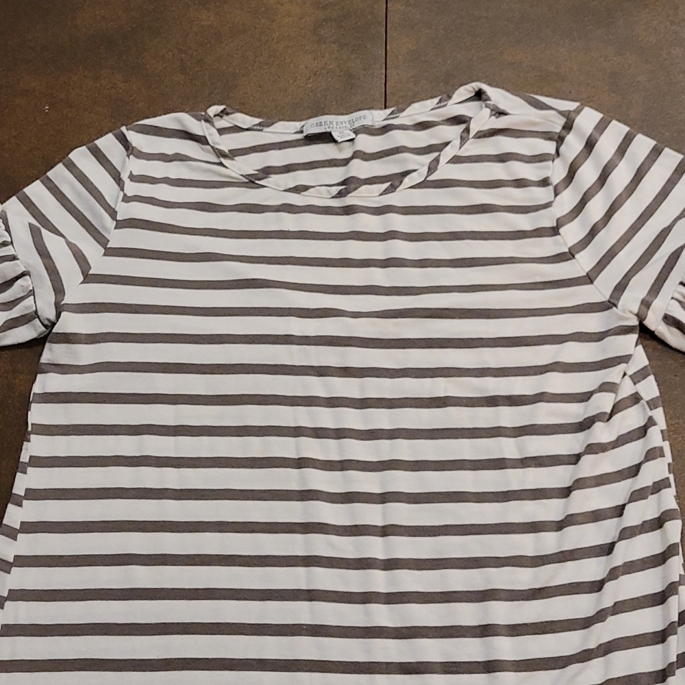 Grey and white striped top with ruffle sleeves #stripes #ruffles